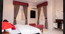 6 bedroom duplex apartment