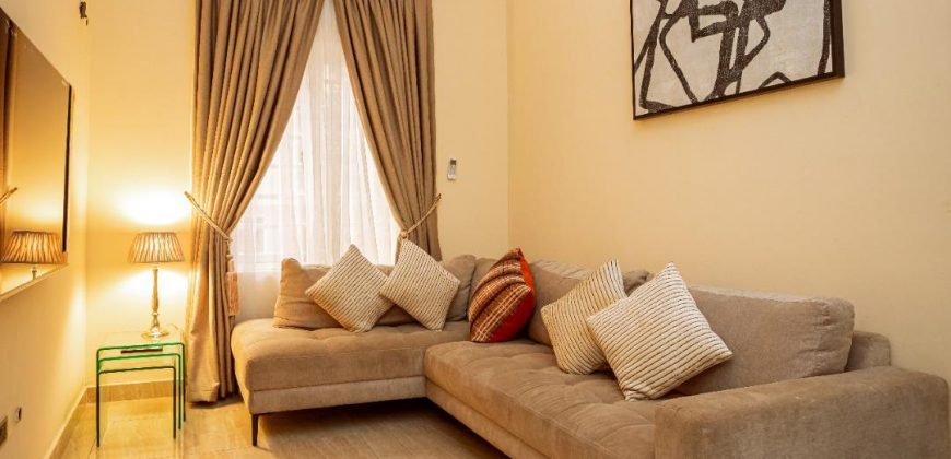4 bedroom duplex apartment